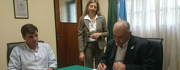 La UNlu y el HMT firmaron Convenio Marco de colaboración