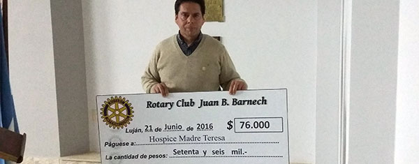 El Rotary Club entregó el cheque de recaudación al Hospice